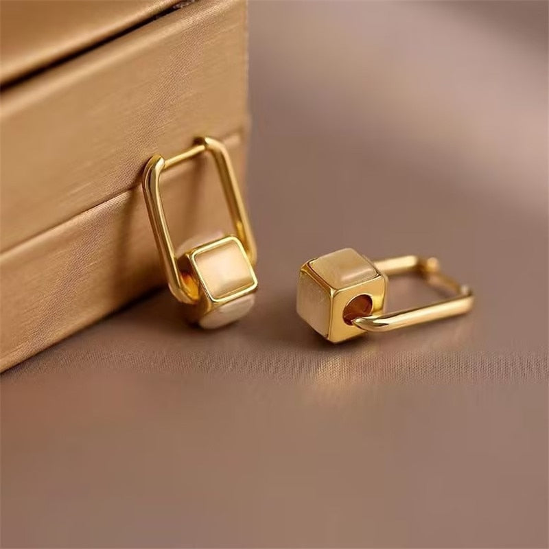 2022 Korean New Simple Temperament Circle Pearl Earrings Fashion Small Versatile Earrings  Jewelry